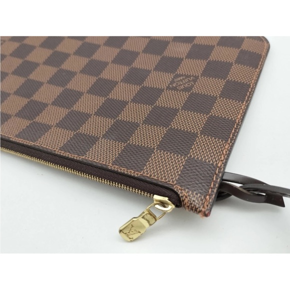 Louis Vuitton Brown Checkered Pouch - Picture 7 of 11